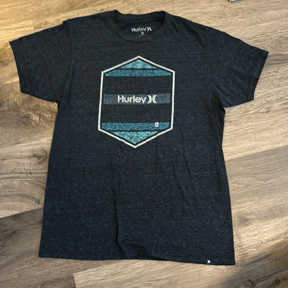 Mens Hurley Tshirt size medium